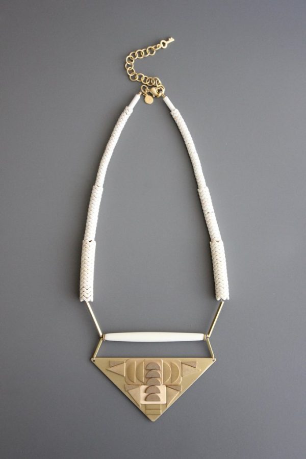 Reversible Necklace in Magnesite Horn & Brass Discount